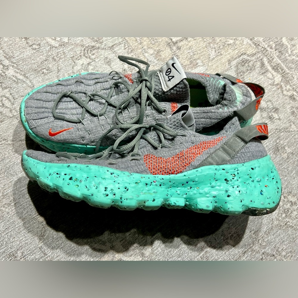Men’s Sz 10 Nike Space Hippie 04 Sneaker, Green Glow Running Shoes